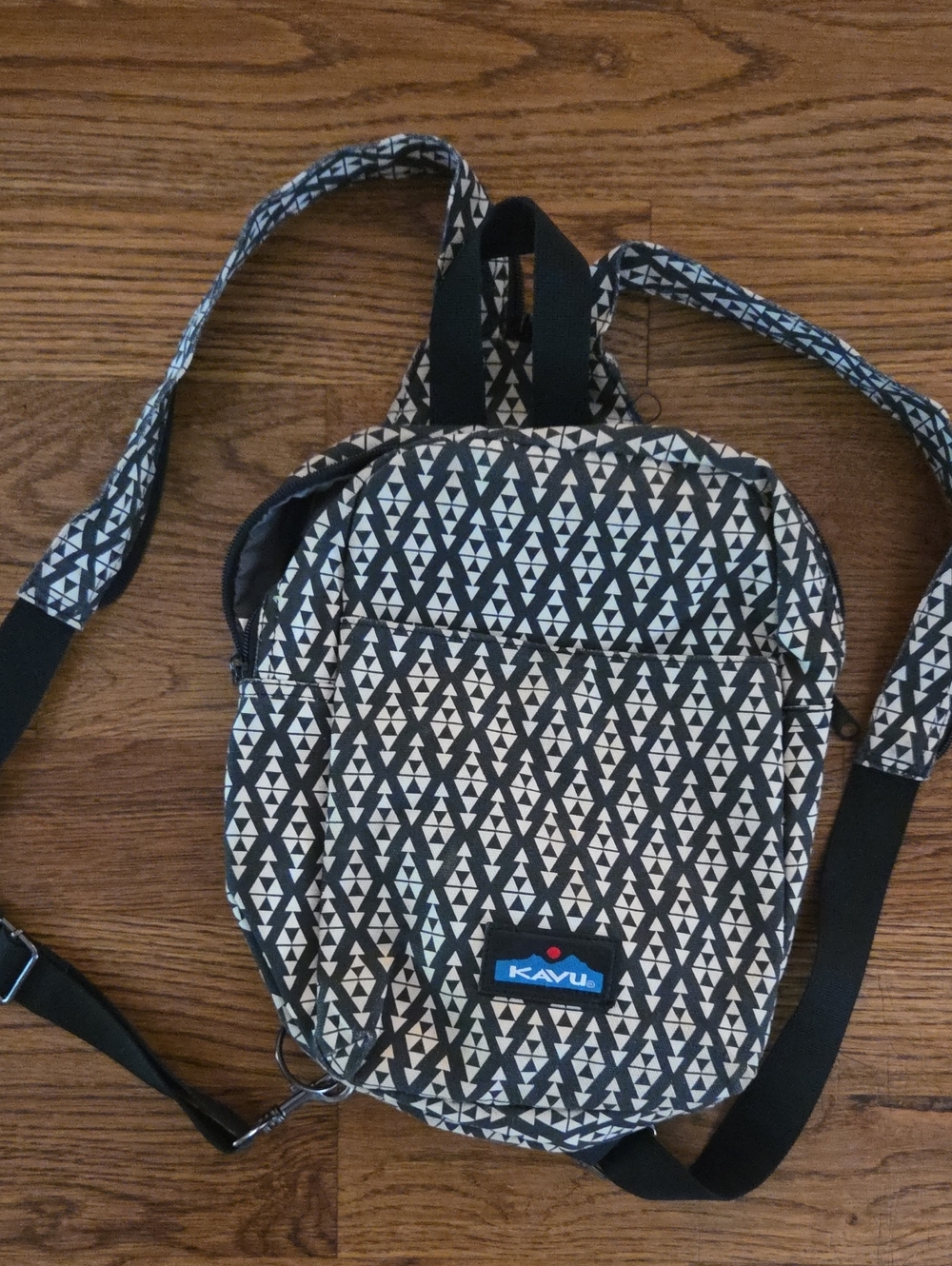 Kavu Black & White Geo Pattern Sling Backpack